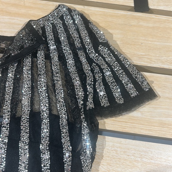 Long skinny black Elegence gown - Picture 8 of 11